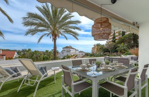 Nueva Andalucia Apartment | 110 m² Apartment ∙ 3 bedrooms ∙ 6 guests