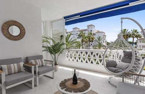 Puerto Banus Apartment | 122 m² Apartment ∙ 3 bedrooms ∙ 6 guests
