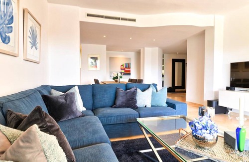 Elviria Apartment | 132 m² Apartment ∙ 3 bedrooms ∙ 6 guests