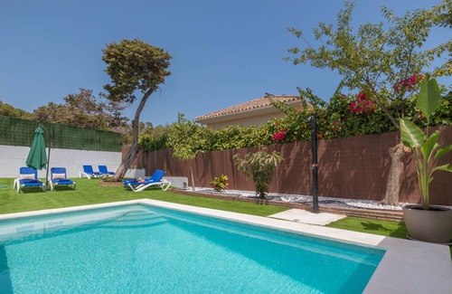 Urbanizacion Pinos Verdes Villa | 134 m² Villa ∙ 4 bedrooms ∙ 8 guests
