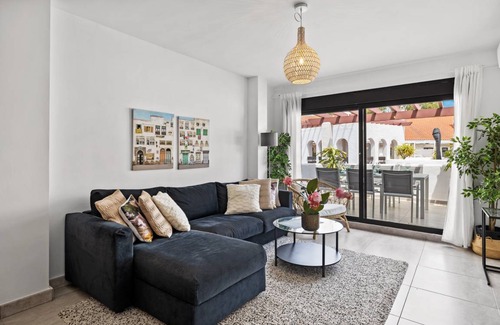 Nueva Andalucia Apartment | 145 m² Apartment ∙ 3 bedrooms ∙ 6 guests