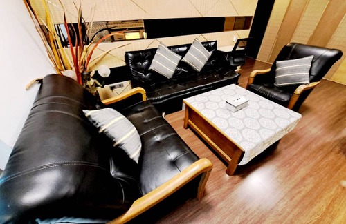 Khlong Toei Nuea Apartment | 150 m² Apartment ∙ 3 bedrooms ∙ 8 guests