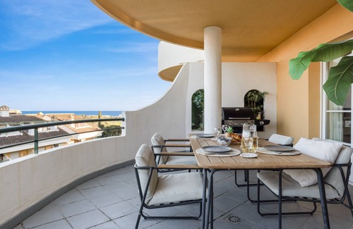 Nueva Andalucia Apartment | 151 m² Apartment ∙ 2 bedrooms ∙ 4 guests