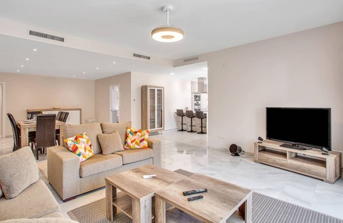 Cabopino Apartment | 175 m² Apartment ∙ 3 bedrooms ∙ 6 guests