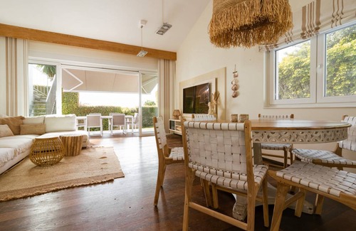 Urbanizacion Costabella Villa | 195 m² Villa ∙ 3 bedrooms ∙ 6 guests
