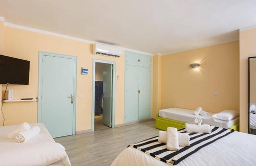 Golden Mile Bed & Breakfast | 25 m² Bed and breakfast ∙ 4 guests