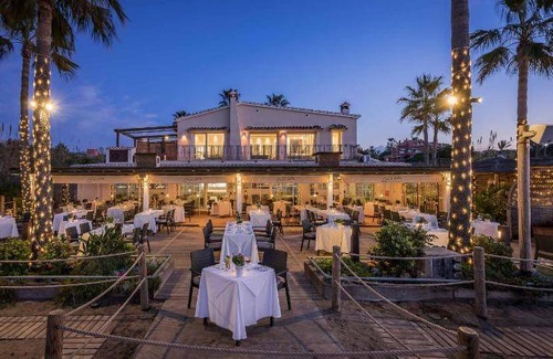 Nikki Beach Villa | 250 m² Villa ∙ 4 bedrooms ∙ 8 guests