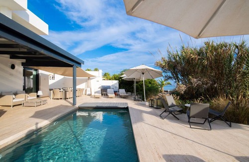 Urbanizacion Costabella Villa | 250 m² Villa ∙ 6 bedrooms ∙ 12 guests