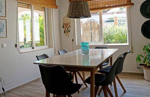 Urbanizacion Costabella Villa | 277 m² Villa ∙ 3 bedrooms ∙ 7 guests