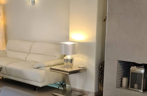 Marbella Apartment | 3 bed Apartment with Free Wifi