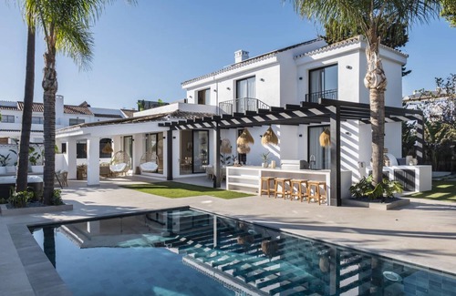San Pedro de Alcantara Villa | 316 m² Villa ∙ 5 bedrooms ∙ 10 guests