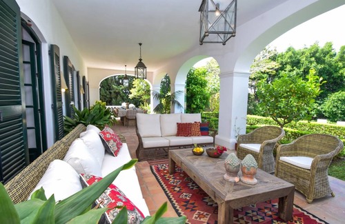 Urbanizacion el Rosario Villa | 422 m² Villa ∙ 6 bedrooms ∙ 12 guests