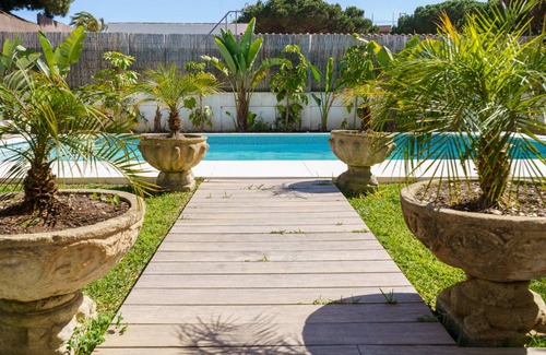 Urbanizacion Marbessa Villa | 433 m² Villa ∙ 5 bedrooms ∙ 10 guests