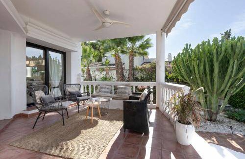 Urbanizacion el Rosario Villa | 435 m² Villa ∙ 6 bedrooms ∙ 12 guests