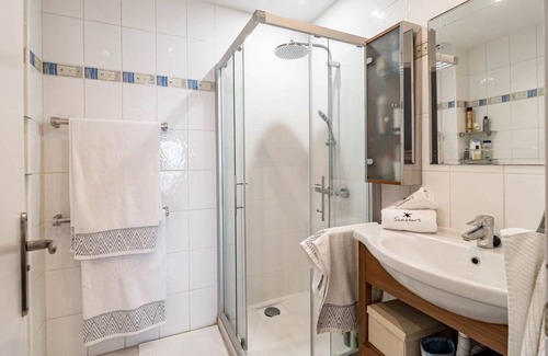 Golden Mile Apartment | 50 m² Apartment ∙ 1 bedroom ∙ 2 guests