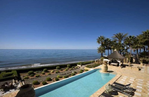 Marbella House | 500 m² House ∙ 5 bedrooms ∙ 10 guests