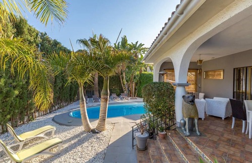 Nueva Andalucia House | 550 m² House ∙ 7 bedrooms ∙ 17 guests
