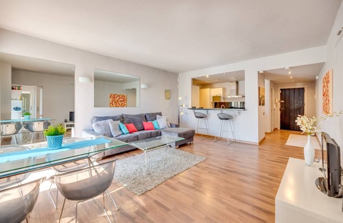 Puerto Banus Apartment | 65 m² Apartment ∙ 1 bedroom ∙ 4 guests