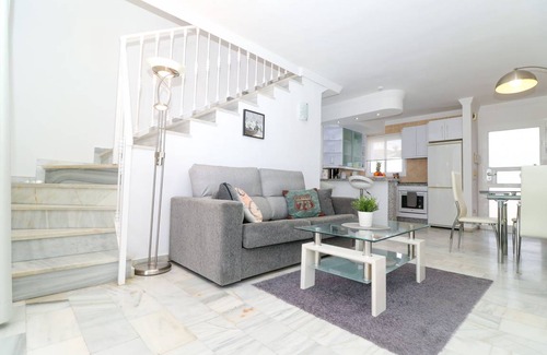Urbanizacion Hacienda las Chapas House | 70 m² House ∙ 1 bedroom ∙ 2 guests