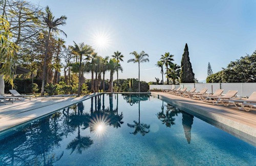 Urbanizacion Hacienda las Chapas Villa | 827 m² Villa ∙ 7 bedrooms ∙ 14 guests
