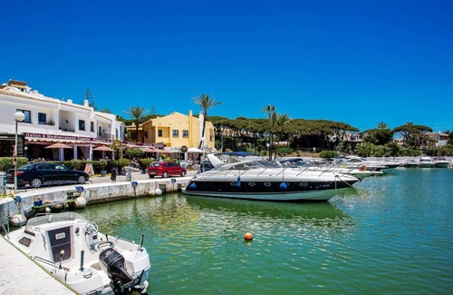 Cabopino Apartment | 90 m² Apartment ∙ 2 bedrooms ∙ 6 guests