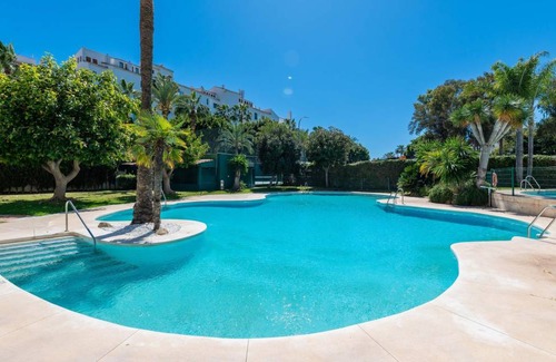 Puerto Banus Apartment | 95 m² Apartment ∙ 2 bedrooms ∙ 4 guests