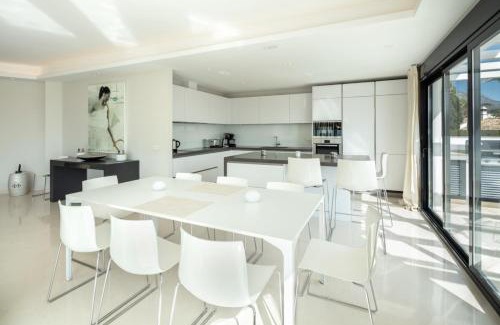 Puerto Banus Villa | All About Villa Breeze