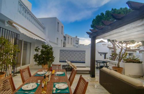 Nikki Beach Apartment | Apartment in White Pearl Beach