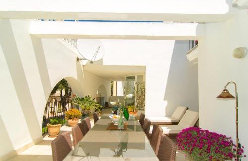 Nikki Beach Apartment | Apartment White Pearl Beach