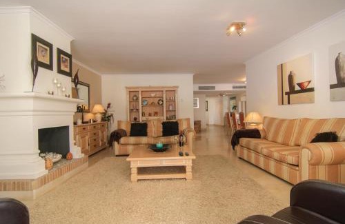 Nikki Beach Apartment | Apartment White Pearl Beach