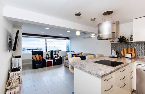 Marbella City Centre Apartment | Beach Front Apartment-1st Line
