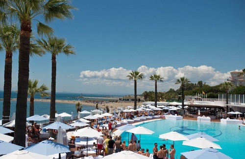 Puerto Banus Apartment | Beachside Puerto Banus Stunning Apartment 312