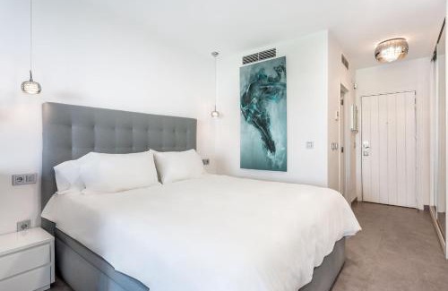 Puerto Banus Apartment | by RIVA - Exclusive, Contemporary Studio in Puerto Banus Gardens