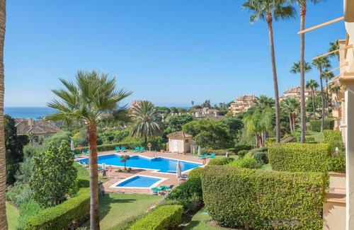Elviria Apartment | Elveria Hills excellent views