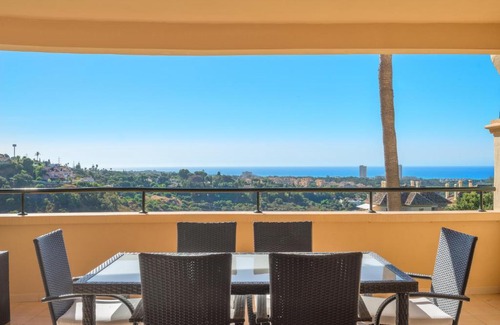Elviria Apartment | Elveria Hills excellent views