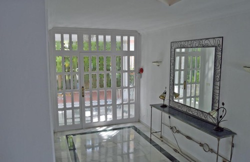 Marbella Villa | FABULOUS LUXURY VILLA 34121215 IN GOLF VALLEY, PRIVATE HEATED POOL, CLOSE PUERTO BANUS MARBELLA