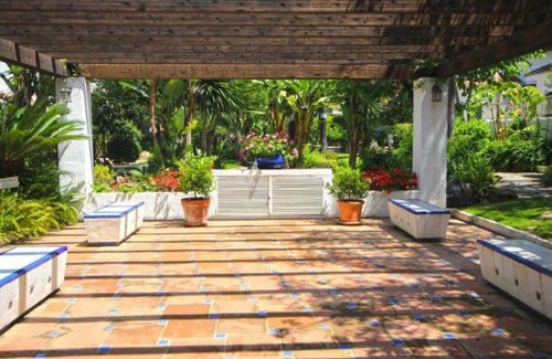 Marbella Apartment | Golden Beach house