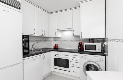 Marbella City Centre Apartment | Holiday Rental Apartment with wifi