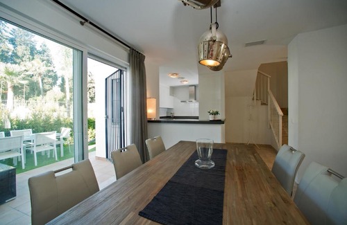 Marbella Villa | HOLIDAY TOWNHOUSE FOR RENT IN PUERTO BANUS (LOS NARANJOS DE MARBELLA) - PUERTO BANUS VACATION TOWNHOUSE
