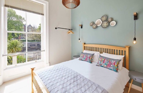 South Cliff Apartment | Host & Stay | Apartment 2 @ Easby Hall