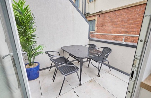 Scarborough Apartment | Host & Stay | Scarborough View Luxury Apartment