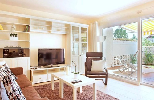Urbanizacion Costabella House | House ∙ 1 bedroom ∙ 2 guests