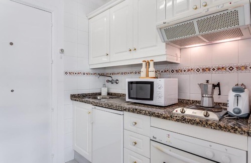 Urbanizacion Marbessa Apartment | Kennedy Towers - Edificio Coronado