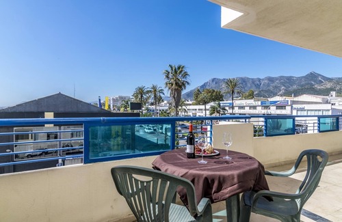 Marbella Apartment | Lovely beach 2 bedroom apartment