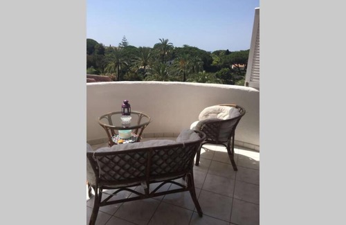 Marbella Apartment | Lovely studio with pool & close to the beach