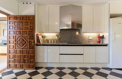 Urbanizacion Hacienda las Chapas House | Marbella Family Getaway