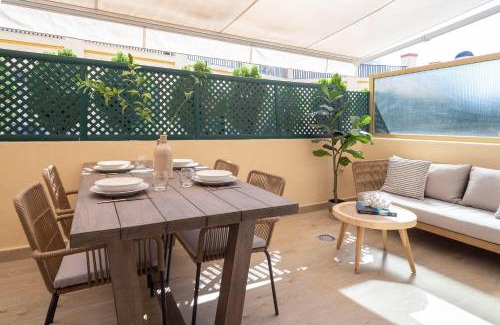 Nikki Beach Apartment | OleHolidays 505 Romana playa primera linea playa