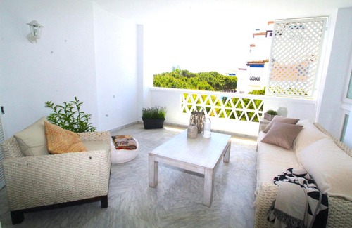 Puerto Banus Apartment | Playas Del Duque, 5 Bed Apartment in Puerto Banus, Marbella