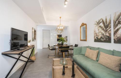 Golden Mile Apartment | Roy Boston Marbella by Florentia Homes