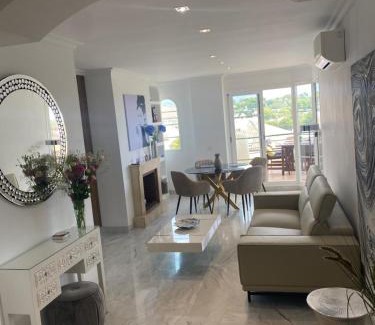 Nueva Andalucia Apartment | Señorio de Aloha
